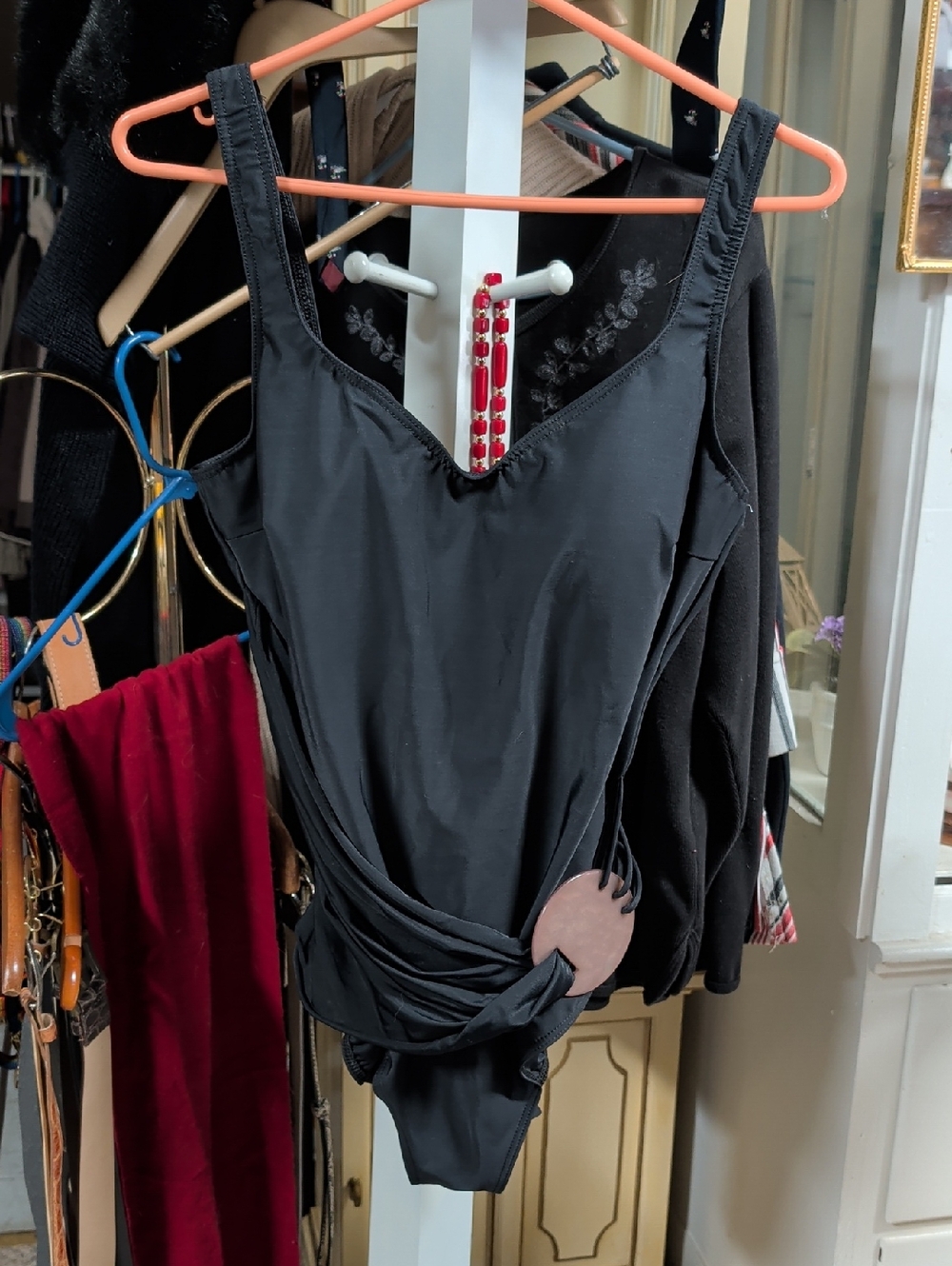 Vtg. FantaSizer Black Women’s One-Piece Swimsuit with Tummy Control